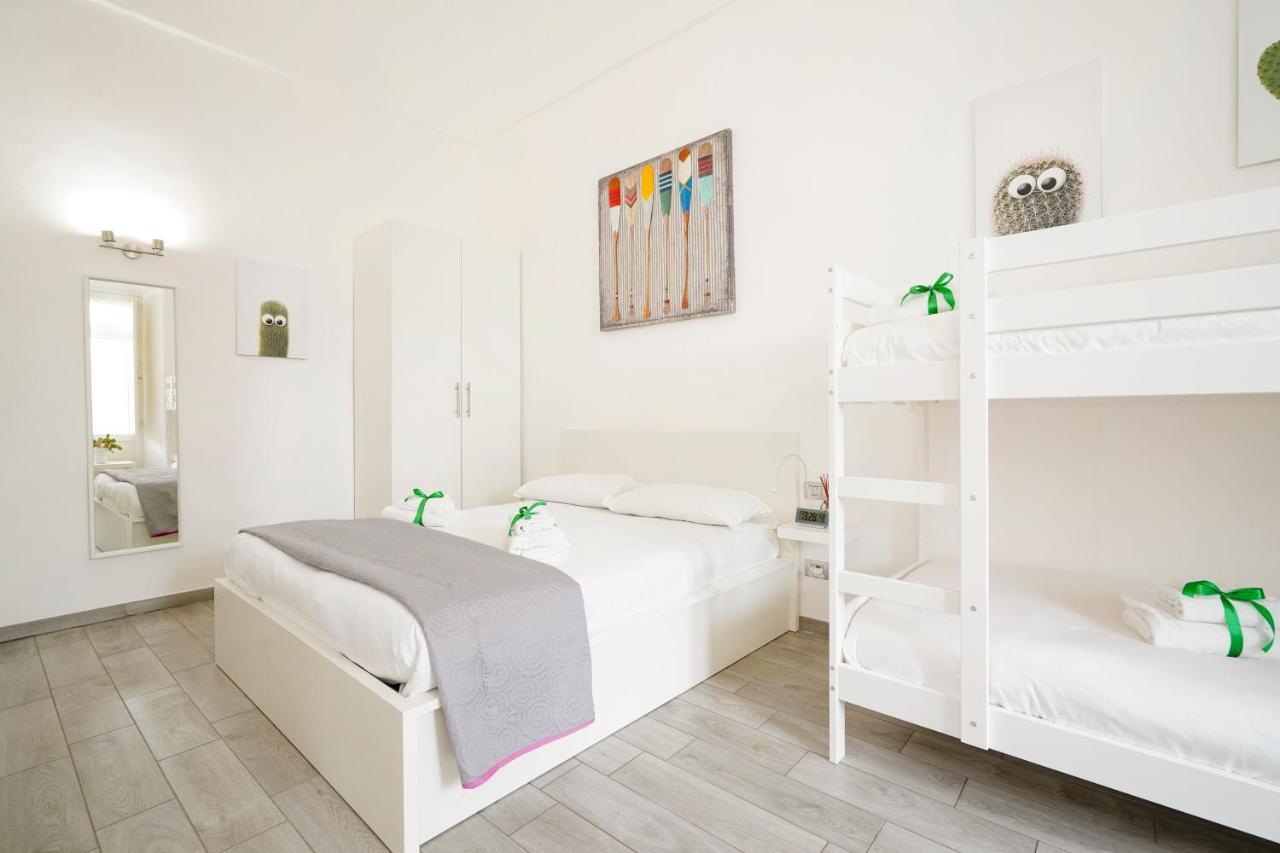 I 20 Archi Apartments Монополи Экстерьер фото