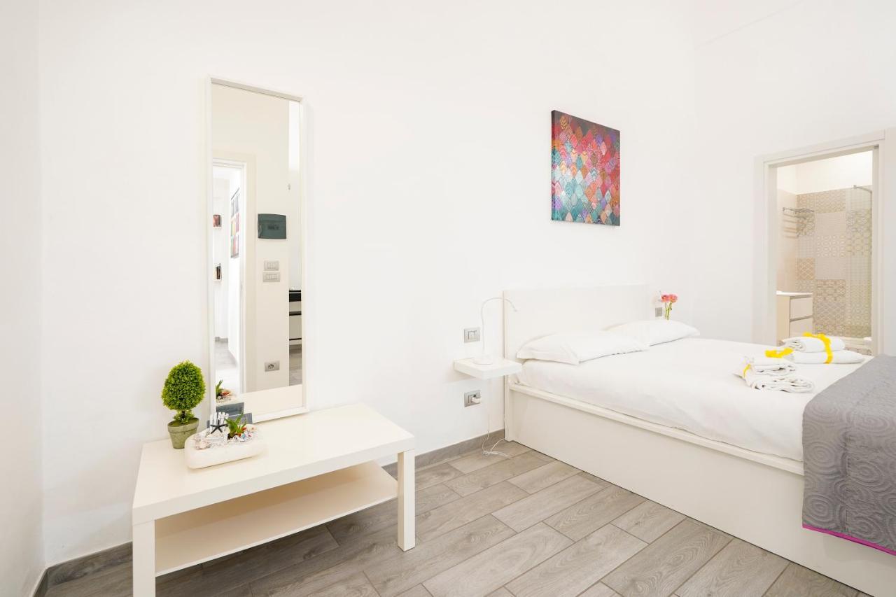I 20 Archi Apartments Монополи Экстерьер фото