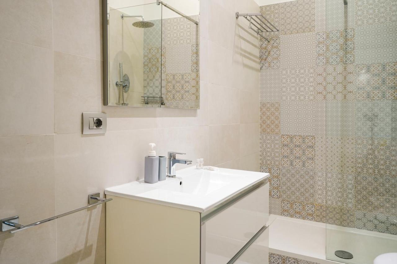 I 20 Archi Apartments Монополи Экстерьер фото