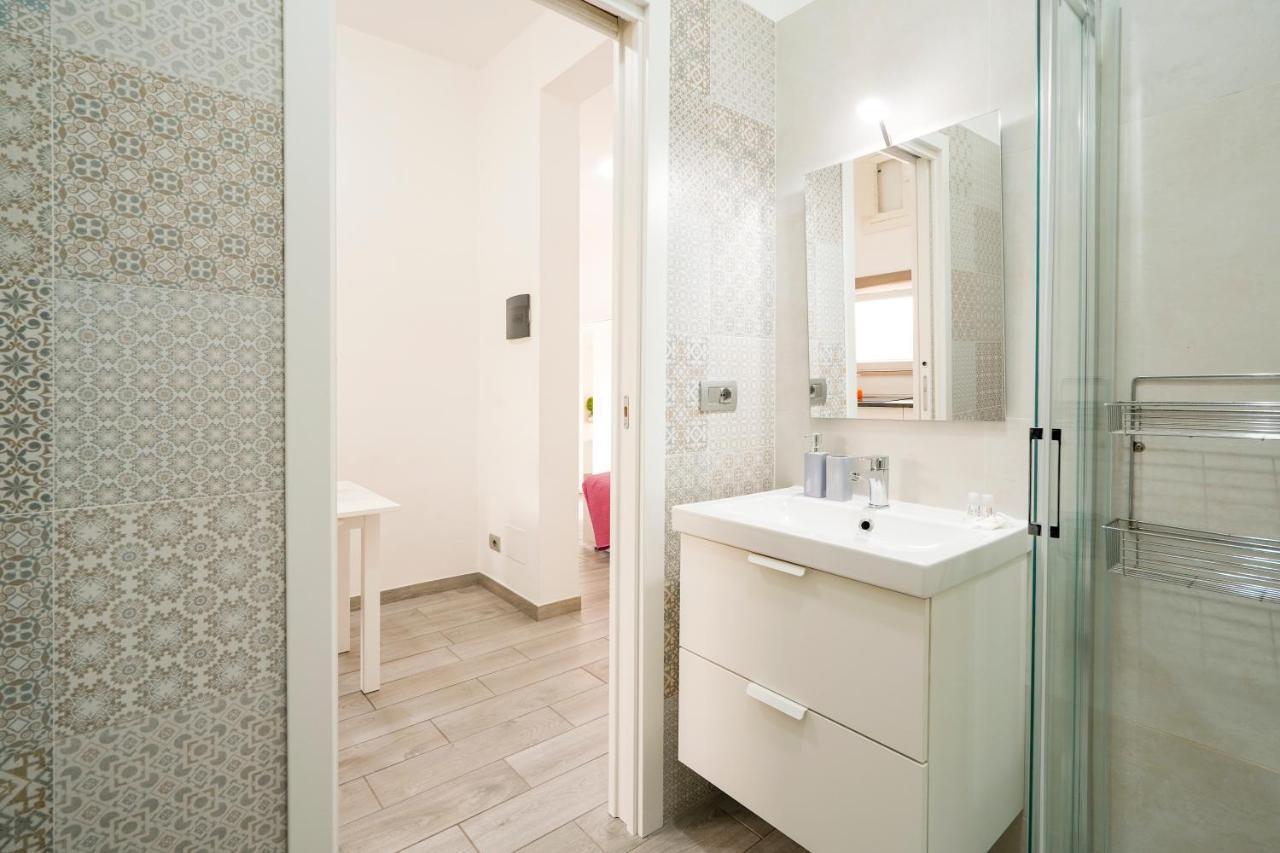 I 20 Archi Apartments Монополи Экстерьер фото